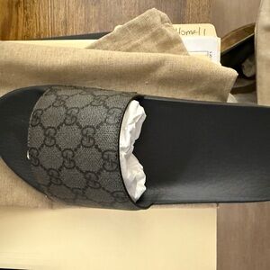 Gucci GG leather slides